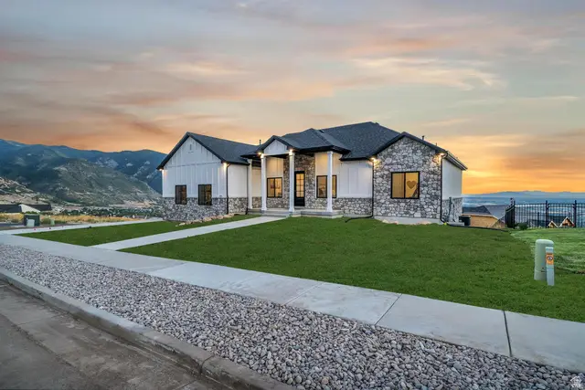 851 E Mountain Rd, North Ogden, UT 84414 - #3
