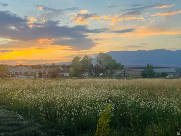 Address Withheld By Seller, Hurricane, UT 84737