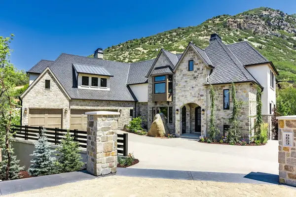 9653 S Quail Hill Ln, Sandy, UT 84092