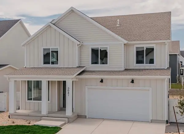 2123 W Arrowleaf Rd, Eagle Mountain, UT 84005