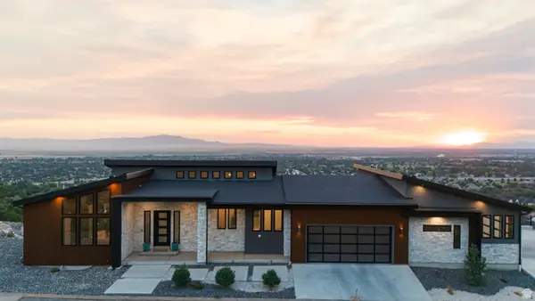 1766 View Ct, Fruit Heights, UT 84037