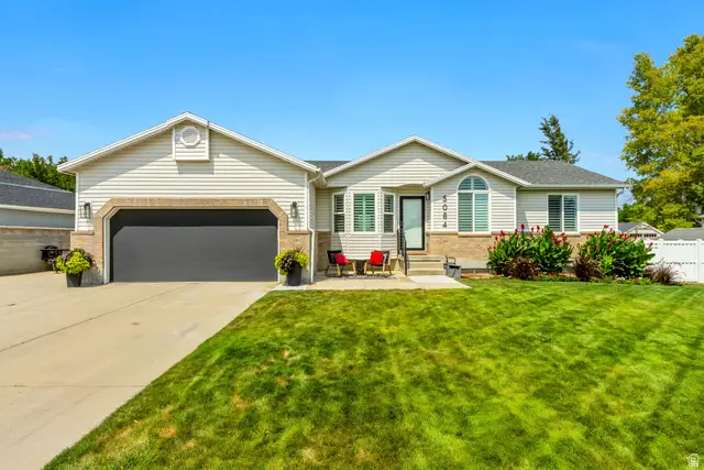5084 W Stone Vista Ln, West Jordan, UT 84081 - #2