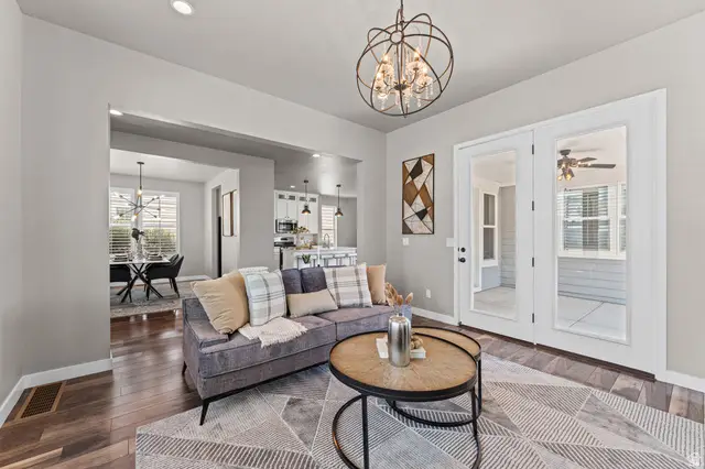 10433 S Liffey Ln, South Jordan, UT 84009 - #3