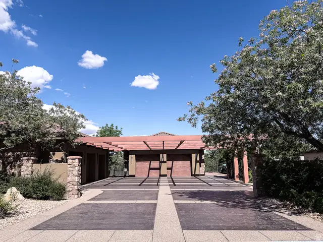 1528 N Potomac Ave, Washington, UT 84780 - #2