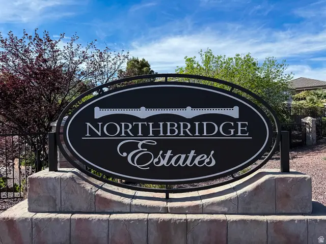 1528 N Potomac Ave, Washington, UT 84780 - #3