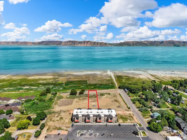 112 S Waters Edge Ln #3, Garden City, UT 84028 - #1