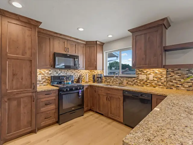 4278 S 3720 W, West Valley City, UT 84120 - #1