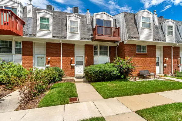 635 E Williamsburg Park Cir Crk S, Sandy, UT 84070