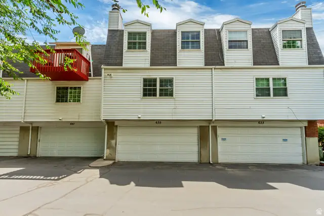 635 E Williamsburg Park Cir Crk S, Sandy, UT 84070 - #3
