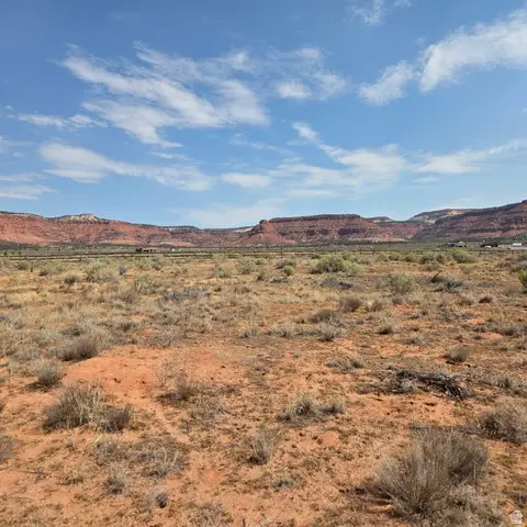 1535 Lost Springs Dr #7, Kanab, UT 84741 - #3