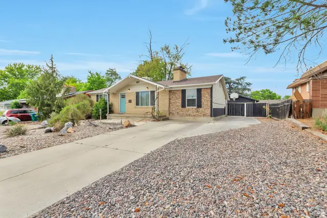 421 E 8220 S, Sandy, UT 84070 - #1