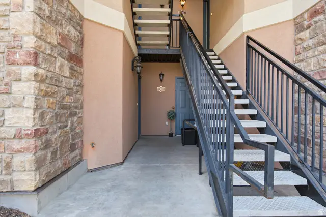1249 W Cambria Way #L-104, Pleasant Grove, UT 84062 - #2