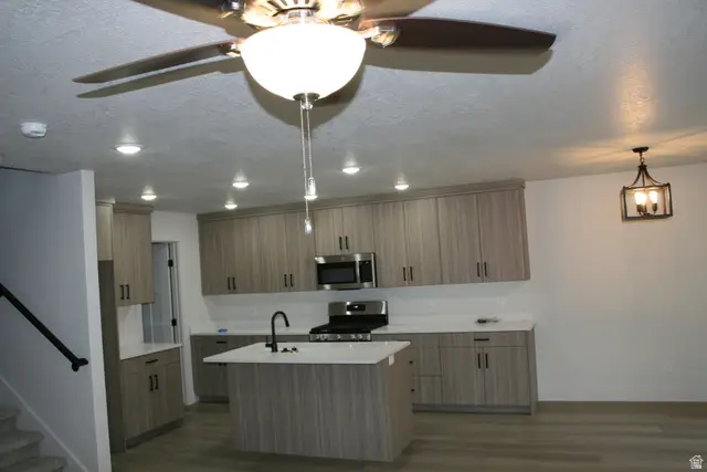 1348 S Mountain Rd E, Ogden, UT 84404 - #3