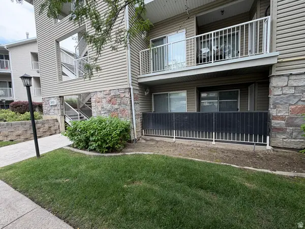 3855 Canyon River Way, Salt Lake City, UT 84119