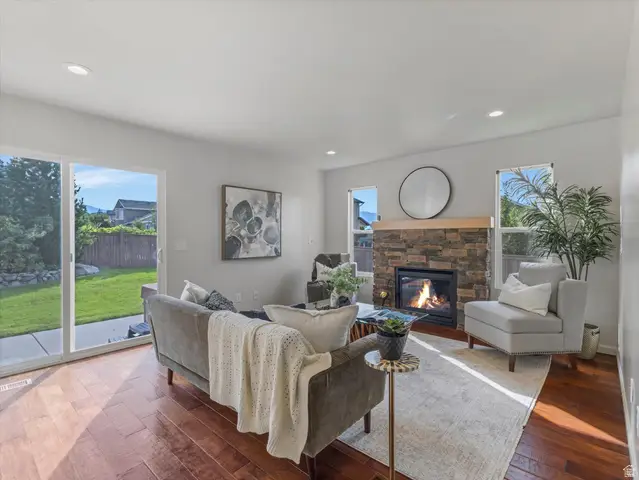 1731 E Longbranch Dr, Draper, UT 84020 - #3