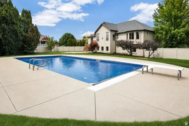 516 S 1175 W, Farmington, UT 84025 - #3