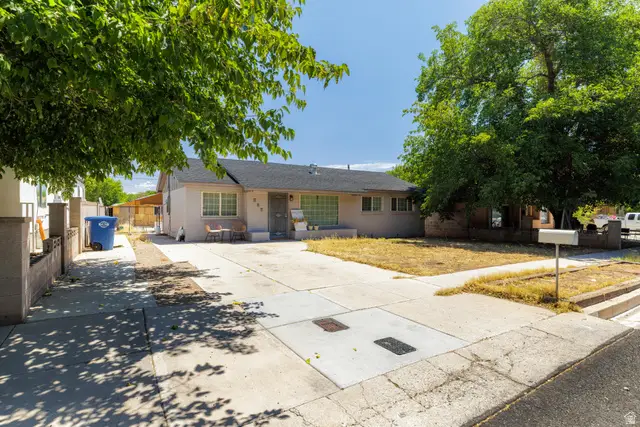 267 S 300 W, Saint George, UT 84770 - #2