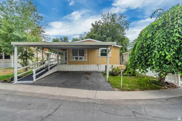 5088 S El Sendero Cir E #22, Holladay, UT 84117