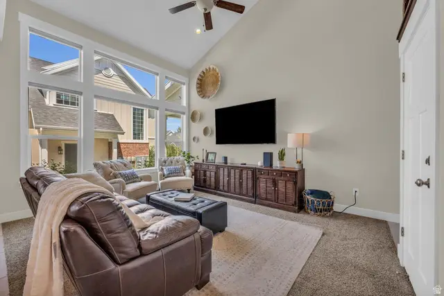 9246 S Rose Cottage Way E, Sandy, UT 84094 - #3