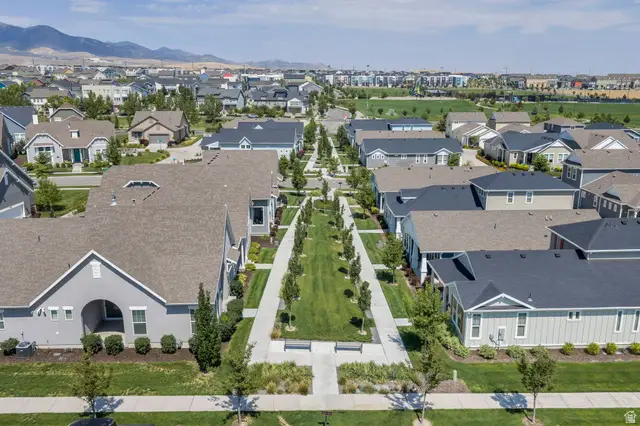 6058 W Whistle Stop Rd S, South Jordan, UT 84009 - #3