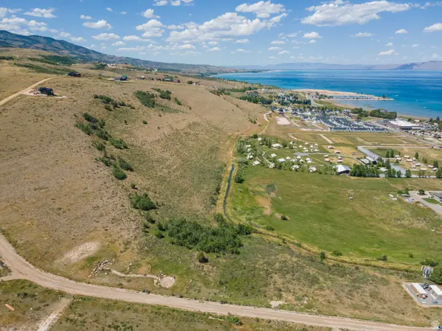 447 W Elk Ridge Rd, Garden City, UT 84028 - #3