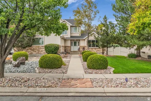 5044 W Copper Meadow Ln S, West Jordan, UT 84081 - #1