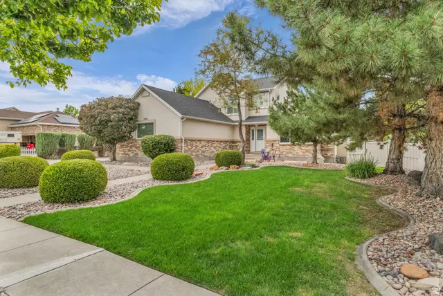 5044 W Copper Meadow Ln S, West Jordan, UT 84081 - #2