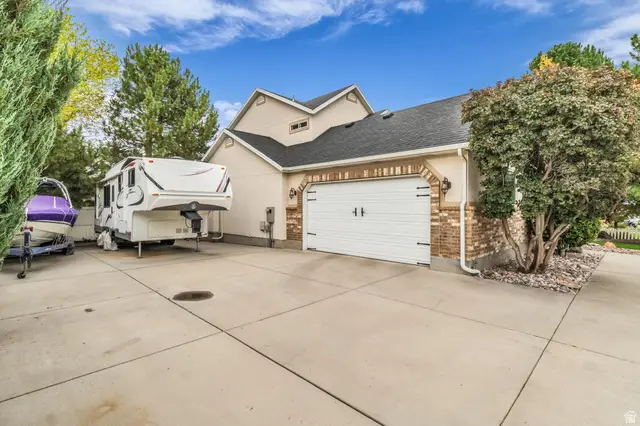 5044 W Copper Meadow Ln S, West Jordan, UT 84081 - #3