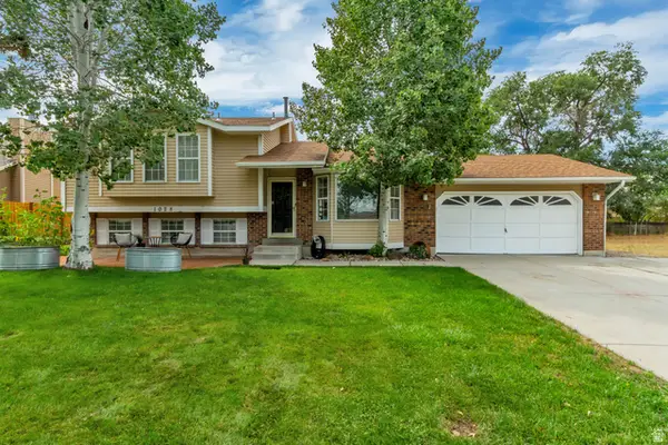 1028 E Annabelle Ln S, Sandy, UT 84094