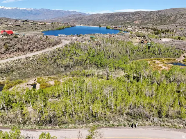 10445 E Lake Dr, Heber City, UT 84032 - #3