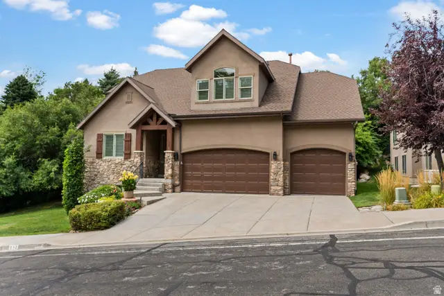 918 Mahogany Dr, Fruit Heights, UT 84037 - #1