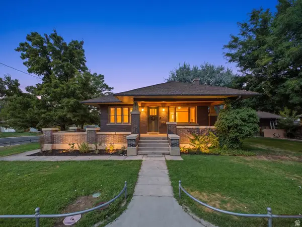 517 N Center St, Lehi, UT 84043