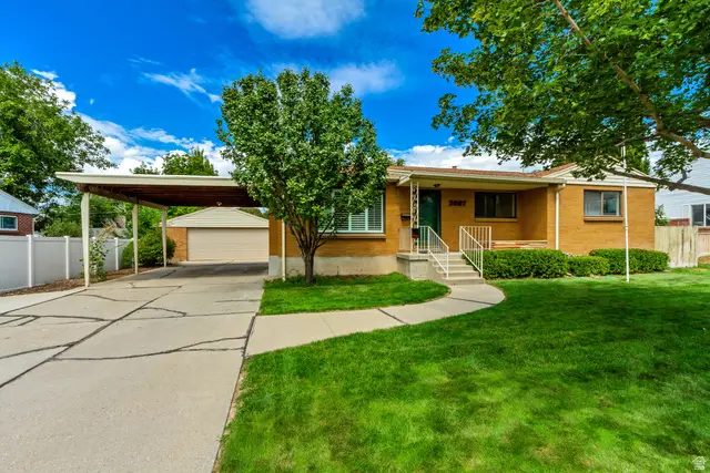 2067 E Sahara Dr, Holladay, UT 84124 - #1