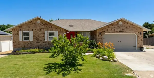 9495 S Loch Awe Dr W, South Jordan, UT 84009