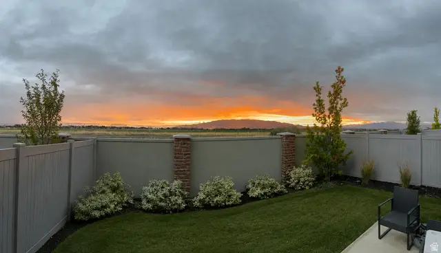 4939 W Willowbank Dr, Highland, UT 84003 - #3