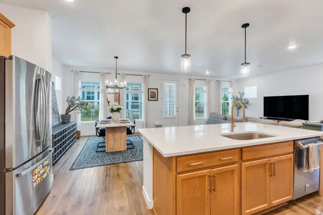 6708 W Skip Rock Rd, South Jordan, UT 84009 - #2