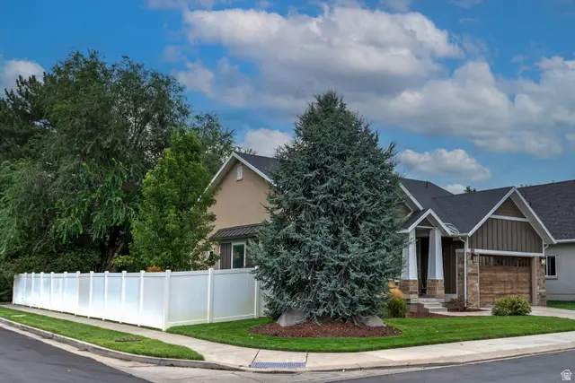 3981 S Orchard Park Court E, Holladay, UT 84124 - #2