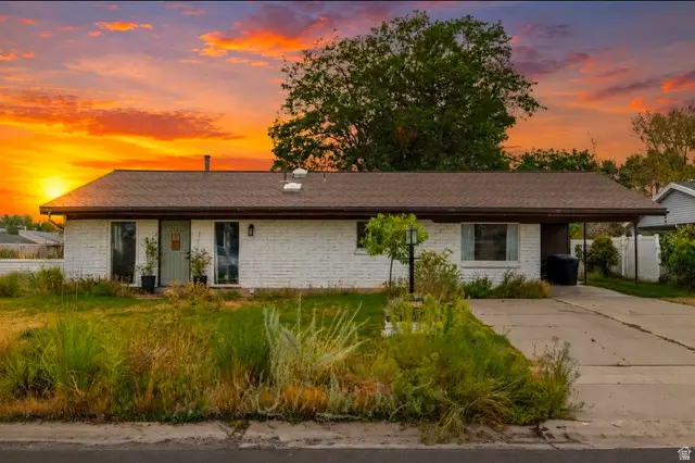 10368 S Crocus St, Sandy, UT 84094 - #1