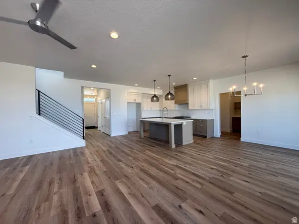 2979 N Galloway Ln #275, Plain City, UT 84404