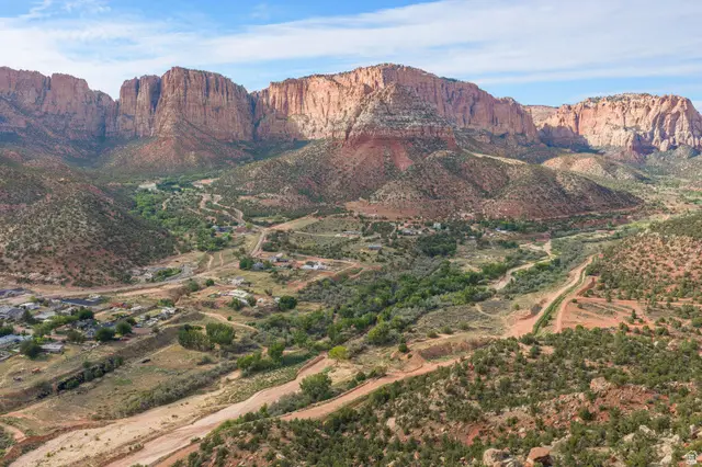 W Ditch Bank Rd, Hildale, UT 84784 - #1