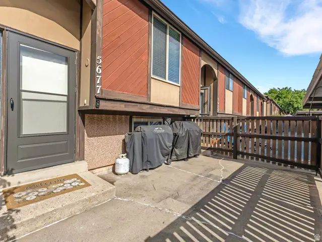 5677 S Aspen Ct E, South Ogden, UT 84403 - #3