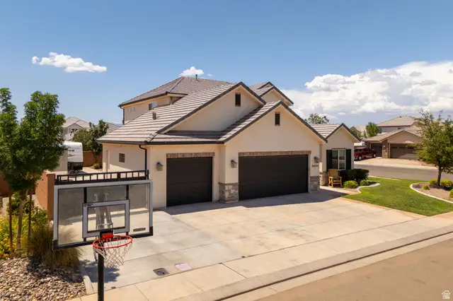 4044 S 490 E, Washington, UT 84780 - #3