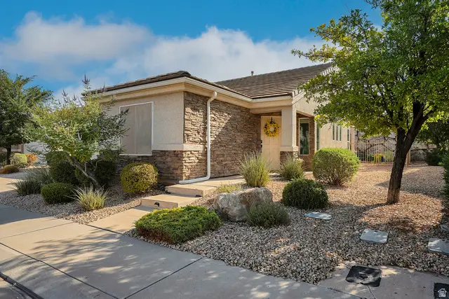 4387 S Kiva Hill Dr, Saint George, UT 84790 - #3
