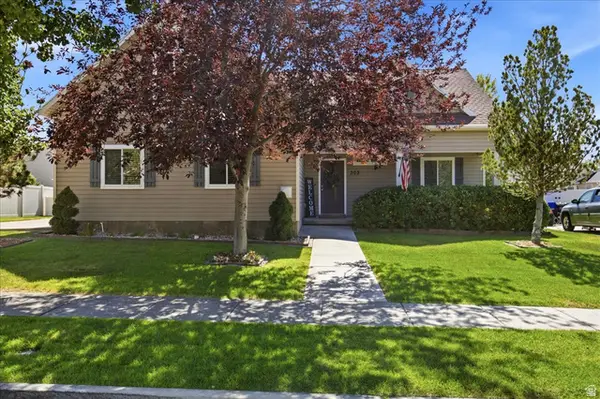303 Durocher Ln, Tooele, UT 84074