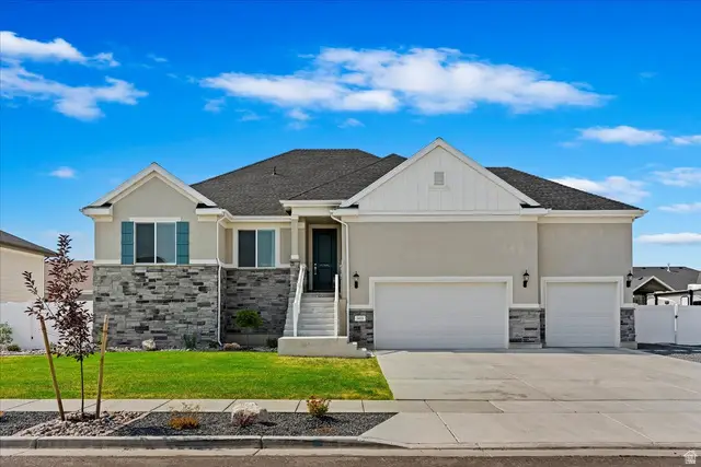 3411 W Blue Crane Dr, Clinton, UT 84015 - #2