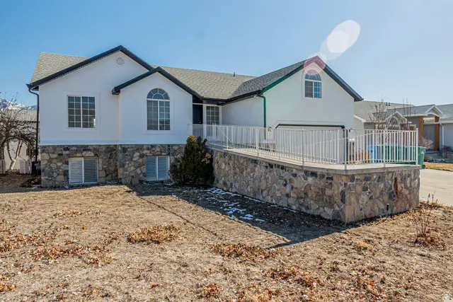 12467 Laurel Chase Dr, Riverton, UT 84065 - #2