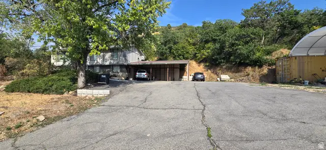 8292 S Highway 89 E, South Weber, UT 84405 - #2