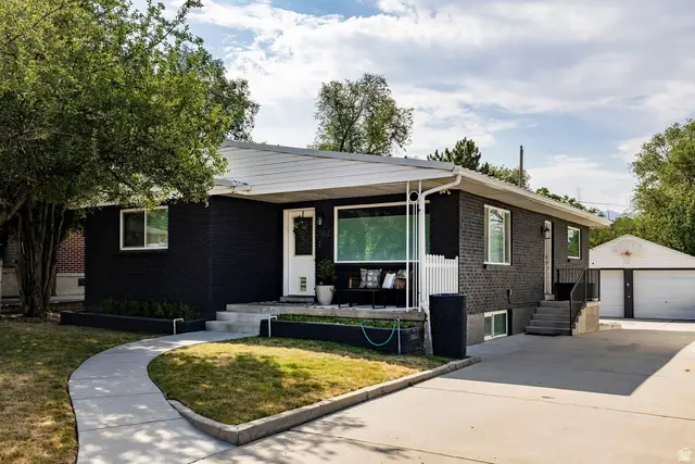 2562 E 3210 S, Salt Lake City, UT 84109 - #1