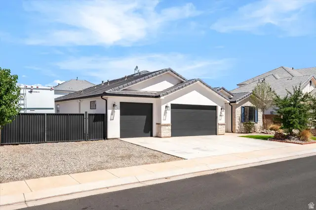 447 E 4290 S, Washington, UT 84780 - #2