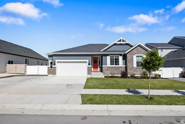 5420 N Cliffrose Dr, Eagle Mountain, UT 84005 - #2